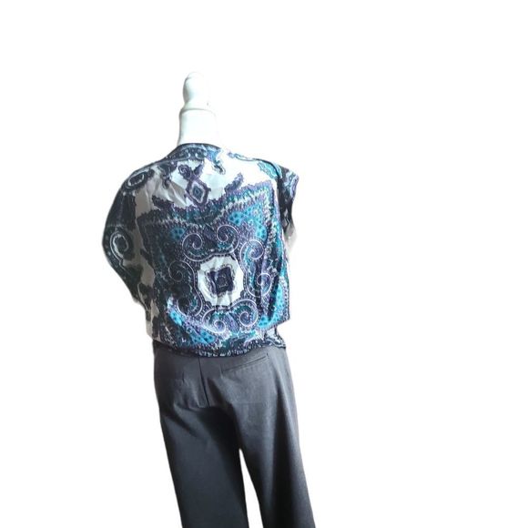 A.Byer Small Blouse with elastic at waist - Picture 6 of 6